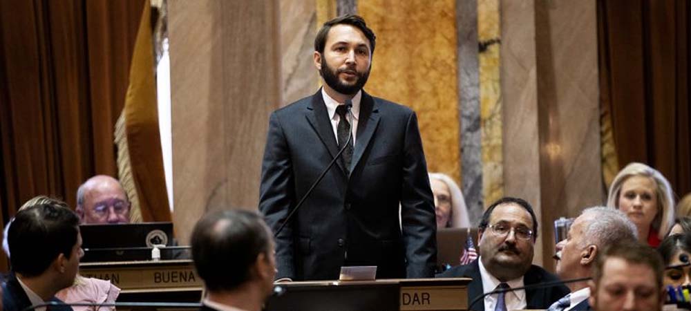 Differences Over Online Gambling Hover In Iowa - Iowa Rep. Bobby Kaufmann